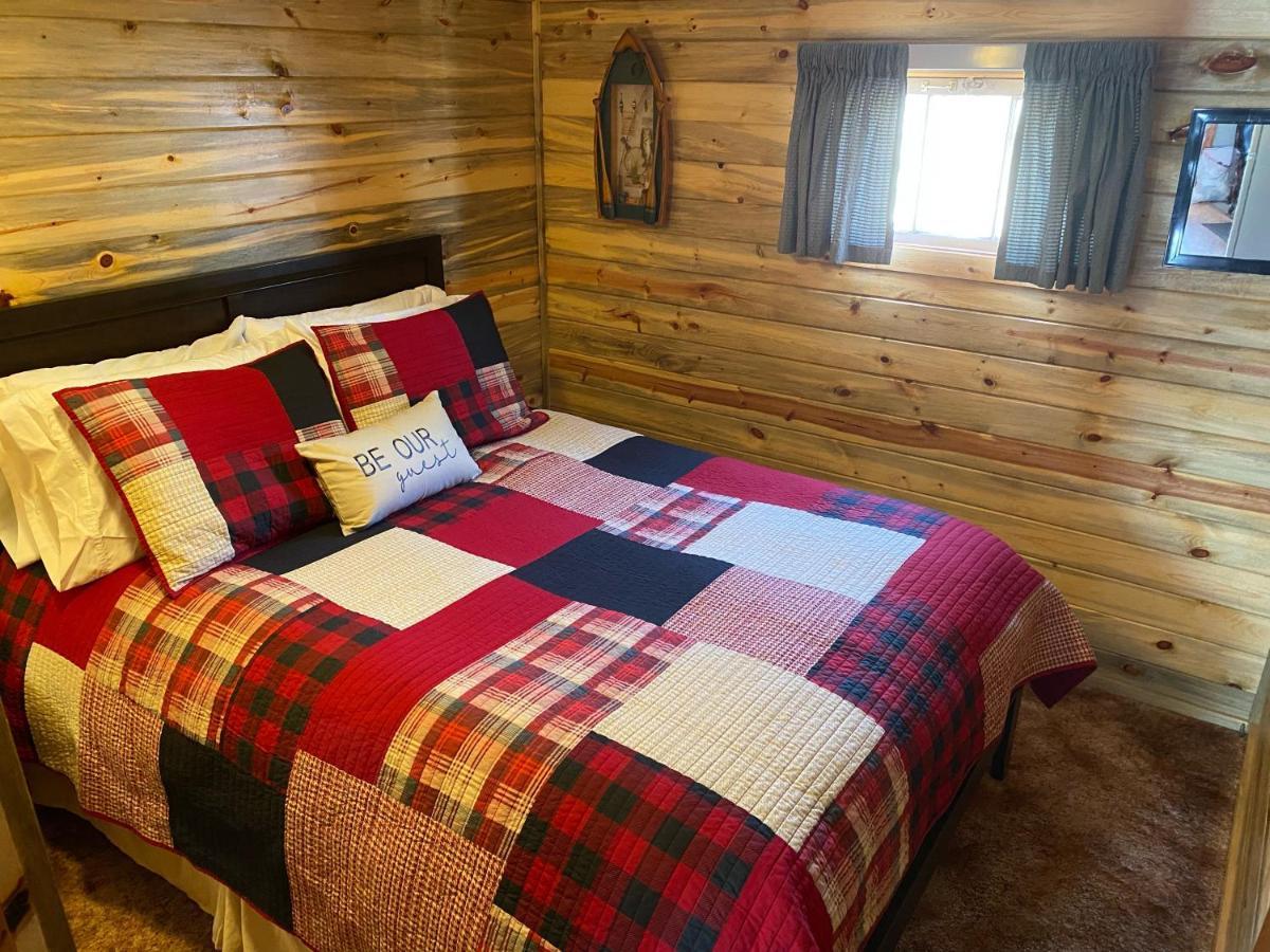 Marr'S Mountain Cabins Red Feather Lakes Exteriör bild